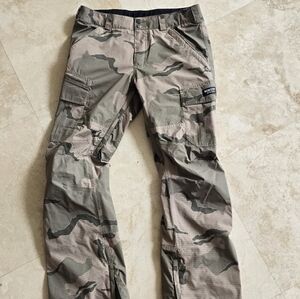 Men's Camouflage Cargo Living Lining Snowboarding Pants